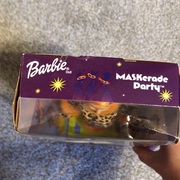 NIB Vintage Maskerade Barbie Halloween - Picture 2 of 4